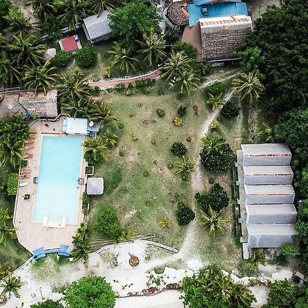 Thresher Cove Dive Resort Malapascua-sziget Kültér fotó